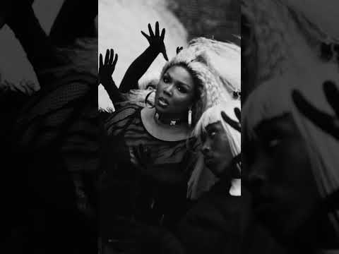 Lizzo just dropped a new anthem. Listen to ‘BITCH’ today ⭐️ thumbnail