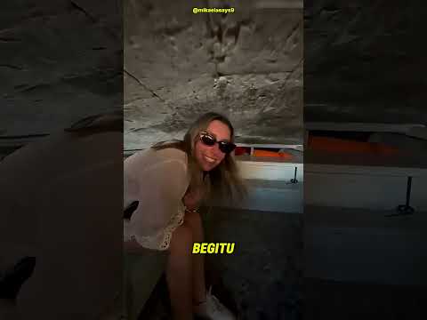 Gadis Ini Hampir Terjebak di Bawah Jembatan! 😨 #Shorts thumbnail