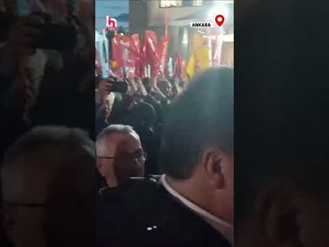 Ankara’daki eyleme katılan TİP Genel Başkanı Erkan Baş’a büyük ilgi! #shorts thumbnail
