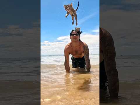 beach send with the twins.. thumbnail