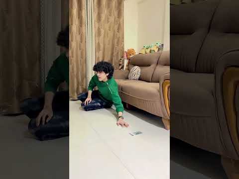 Thoda sa slow ho gaya🤣 #zidaanshahidaly #brothersister #shorts thumbnail