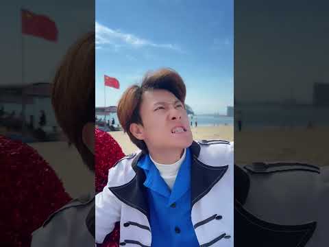 没想到艾莎这么大！ #cosplay #funny thumbnail
