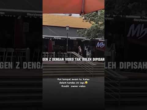 Malu tu simpan sikit kak Oii.?? thumbnail
