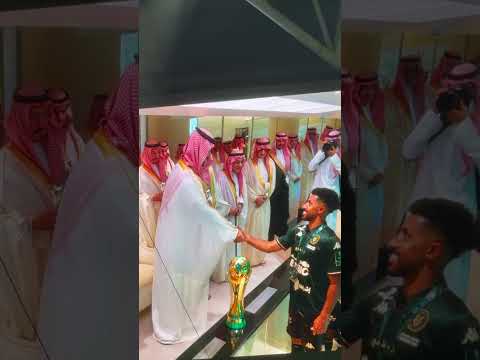 هذا حلمي اتصور معاه 😍 thumbnail