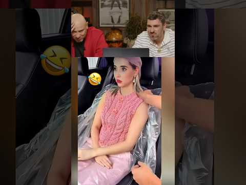 Самая интересная кукла что только у меня была, а ее функционал просто поражает #юмор #прикол #смех thumbnail