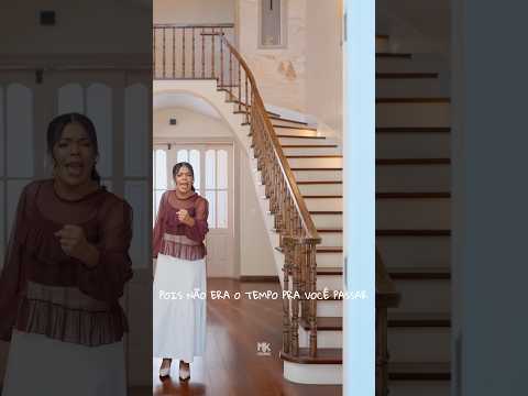 Larissa Santos apresenta “É Deus Quem Vai Fazer”, não perca #mkmusic thumbnail