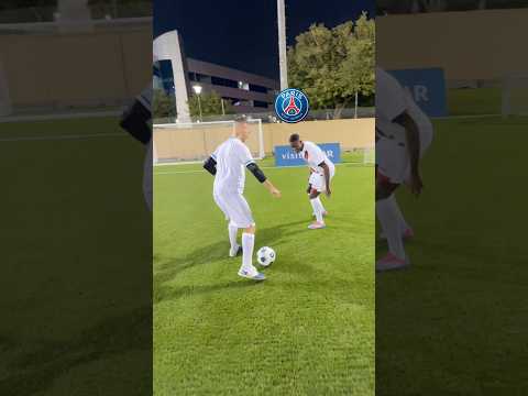 DEFENSA PROFESIONAL VS FREESTYLER ¿QUIÉN GANARÁ? thumbnail