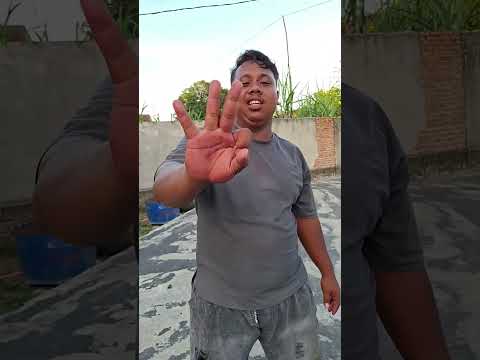 ga nyampek ambil donatnya !!! thumbnail