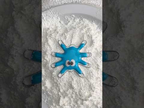 How to make a marshmallow spider 🕷️🕷️🕷️#marshmallow #spider #marshmello #foodiebeats thumbnail