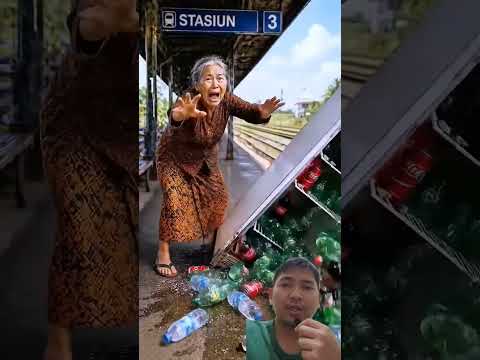 nenek bantu kita#shorts thumbnail