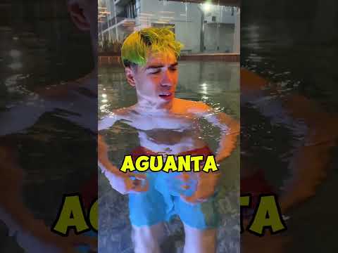 Reto quien sobrevive más debajo del agua! thumbnail