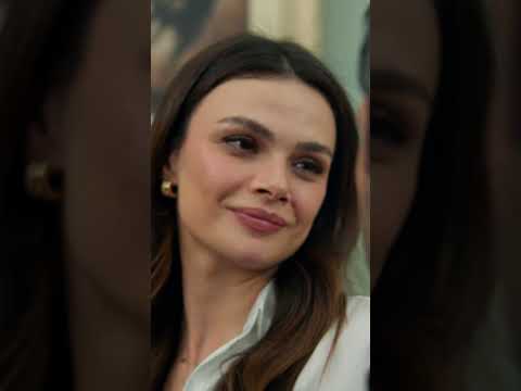 Cihan'dan Alya'ya romantik teşekkür! #UzakŞehir #Shorts thumbnail
