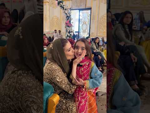 When Legend Resham Met Zartasha Kashif! Pure Love ❤️ #Philanthropy thumbnail