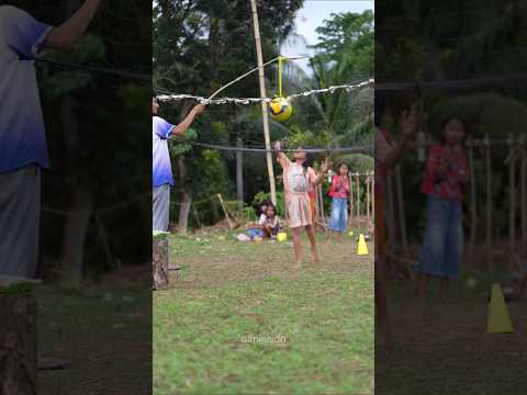 Caca Gebot booms spike bola voli dapat coklat thumbnail