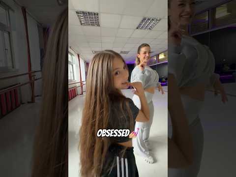 @mayagori.dancer mi insegna il trend, Jarno per fortuna non se n’è accorto🙃SONO SALVA💅🏼 #badcrew thumbnail