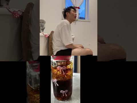 Pushing a frozen coke out thumbnail