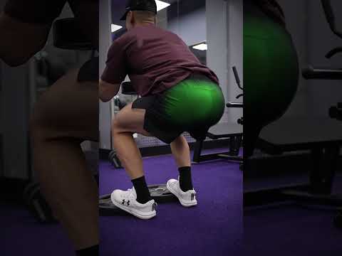 TRY THESE Dumbbell Leg Exercises! thumbnail