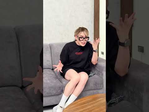 como cuando tú mamá te manda a hacer algo pero estás cansada #shorts #humor #comedia #parati thumbnail