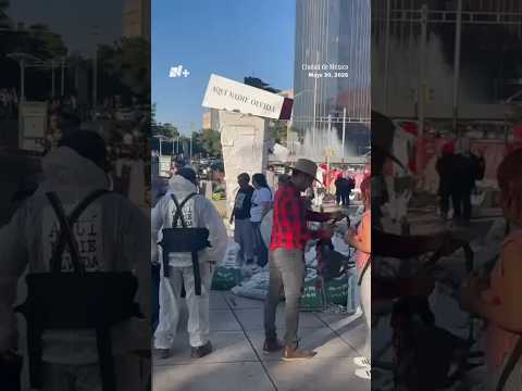 Aquí nadie olvida, el mensaje que instalaron en Reforma CDMX thumbnail