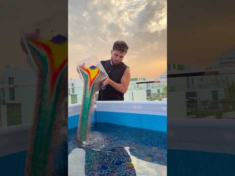 اليوم قبل الاخير !! اكبر كمية اوربيز في المسبح !! 🤯😳 thumbnail
