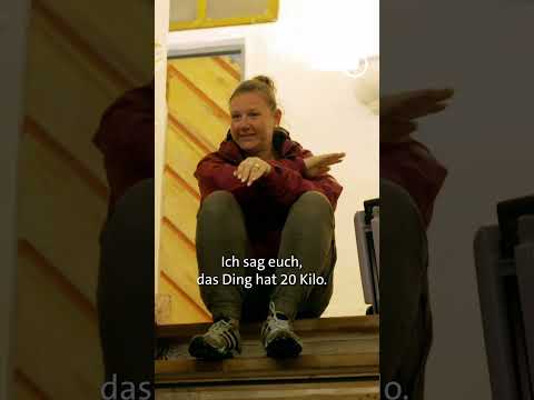 🚽Das Camping-Klo: Wie schwer sind Pipi & Kacka WIRKLICH?💀😂 | ARD Reisen #shorts thumbnail
