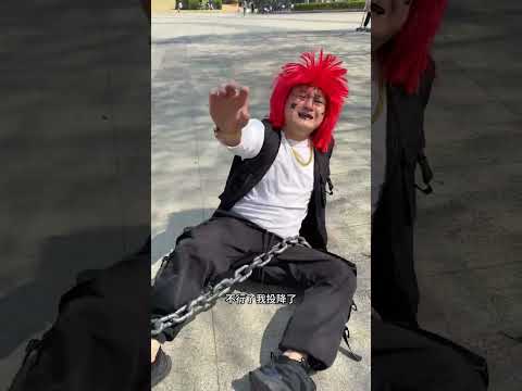 原来潼潼骗爸爸出门是为了给爸爸过生日！#shorts #funny #搞笑 thumbnail