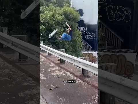 Skateboarding Fails 😳 thumbnail