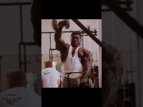 Heavy Front Raises To Carve Out Those Shoulder Muscles thumbnail