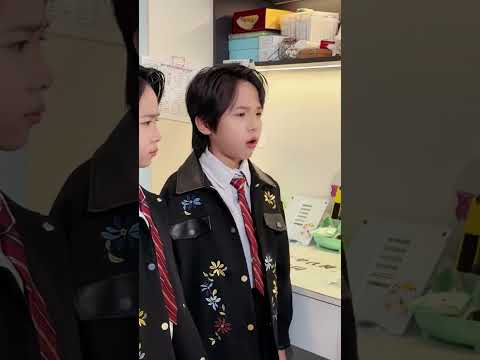 Người anh trai bảo vệ cô bé dù đã mắc sai lầm 😳 thumbnail