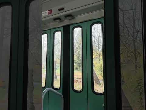 Lviv Trams - doors closing @ Парк Культури thumbnail