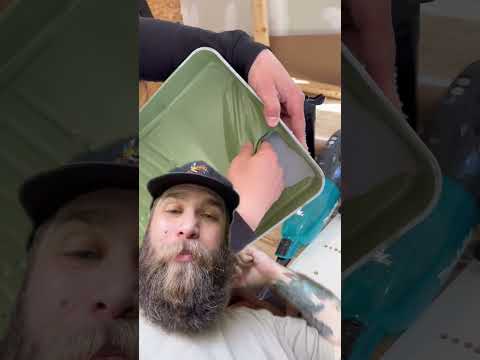 House painting trick #jeeplife #offroad #jeepwrangler #4x4 #cars #car #ford #offroading #shorts thumbnail