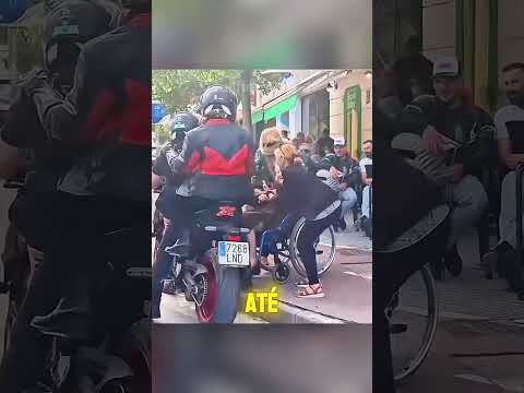 Essa Senhorinha Viu A Moto E Fez O Pedido Mais Inusitado. thumbnail