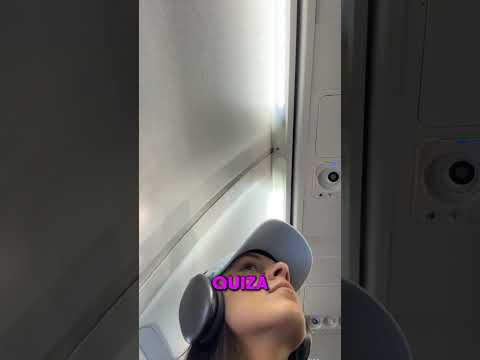 ESTO DEBES HACER SI TE OBLIGAN A BAJAR DE UN AVIÓN!! 😯 thumbnail