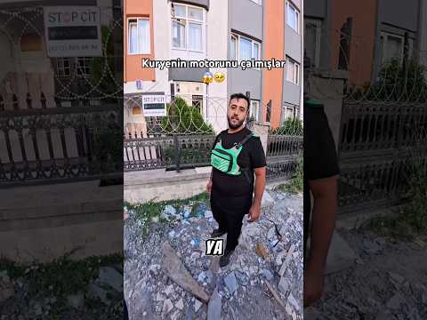 Kuryenin motorunu çalmışlar 😱🥹 #shorts #viral #keşfet #motovlog #reels #tiktok #fyp #kurye #reels thumbnail