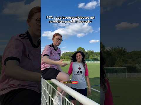 Ce comportement c’est non… #humour #foot #shorts #sketch thumbnail