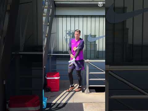 Training session o'clock! #fcbarcelona #shorts thumbnail