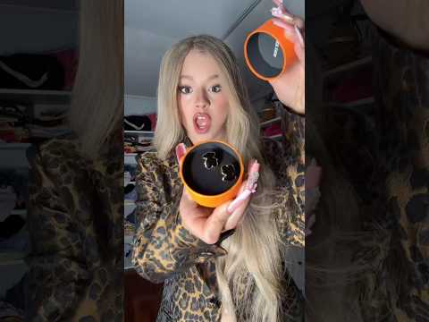 Vístete Conmigo Para Un Examen #shortsvideo #grwm thumbnail