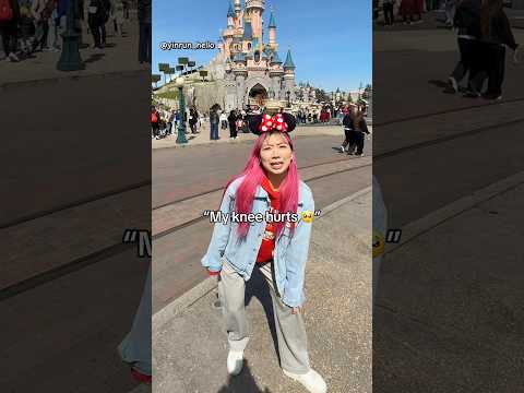 You can tell who's the better dancer in our relationship 😂 🏰 #disney #disneyland #yinrunandluke thumbnail