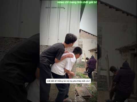 Truy tìm mụ phù thuỷ bắt cóc bằng máy bay tự lái #shorts thumbnail