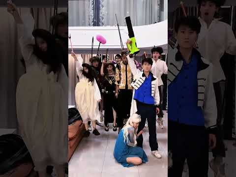 王子得威慑力#shorts #艾莎 #cosplay thumbnail