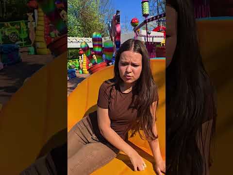 GIVE ARIANA A HUG??? #shorts thumbnail