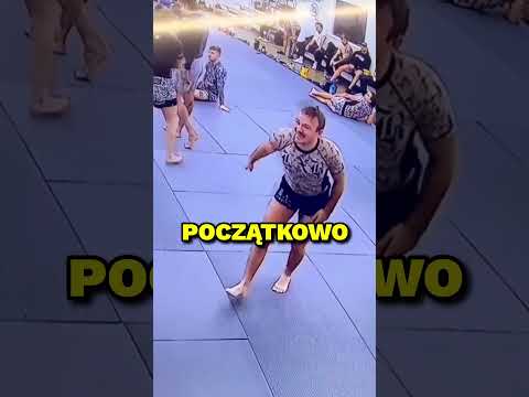 Użył na nim zakazanej techniki jiu-jitsu 😱 thumbnail