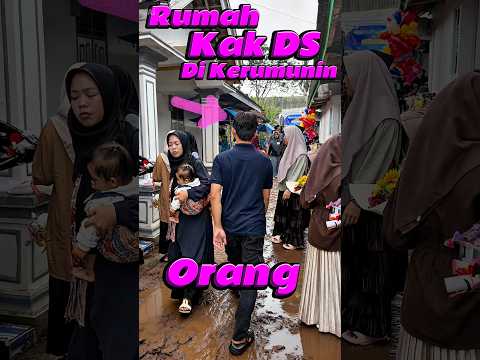 Rumah kak DS di kerumunan Orang #comedy #minivlog #anakdesa #orang #ramai thumbnail