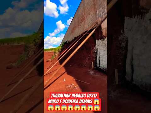 muro escorado, trabalhar debaixo e perigo. #caminhão #caminhoneiro #obras thumbnail