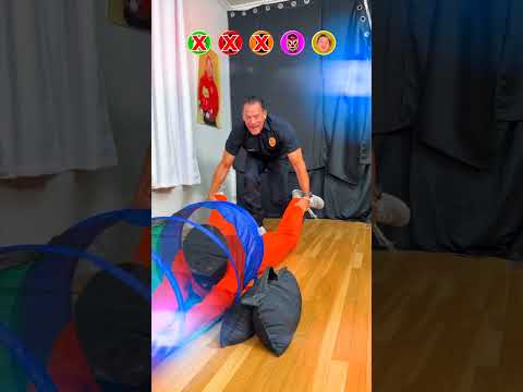 Can You Escape a Real Police Officer? ? thumbnail