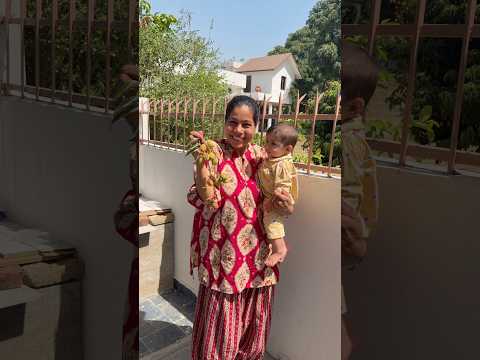 Diana ne Pehli Baar Leechi Khae 🍒 #diana #babygirl #baby #fruit #family #vlog #love thumbnail