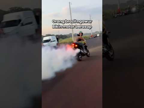 Motornya sampai berasap #automobile #modifikasimotor #motoran #youtubeshorts thumbnail