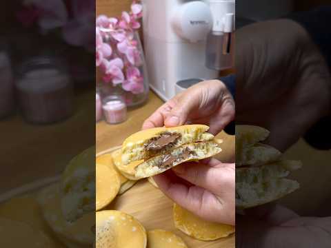 بان كيك بحشوة الشوكولاتة لذيذة لازم تجربوها 🥞 thumbnail