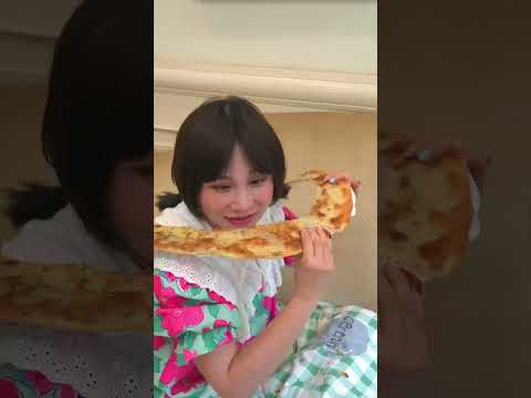 The little cat's love for its owner. #exlittlebeans #cute #funny thumbnail
