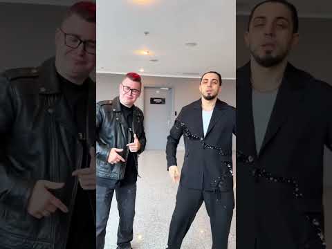 Газан и Кобяков танцуют под трек Черемша thumbnail